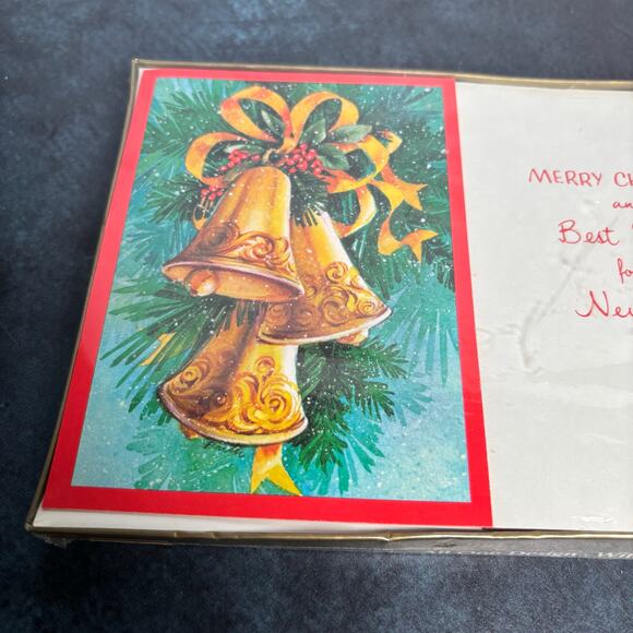 Vintage Sealed Box Of Carrington Christmas Cards Bells and Holly, Set of 20 - Picture 2 of 7